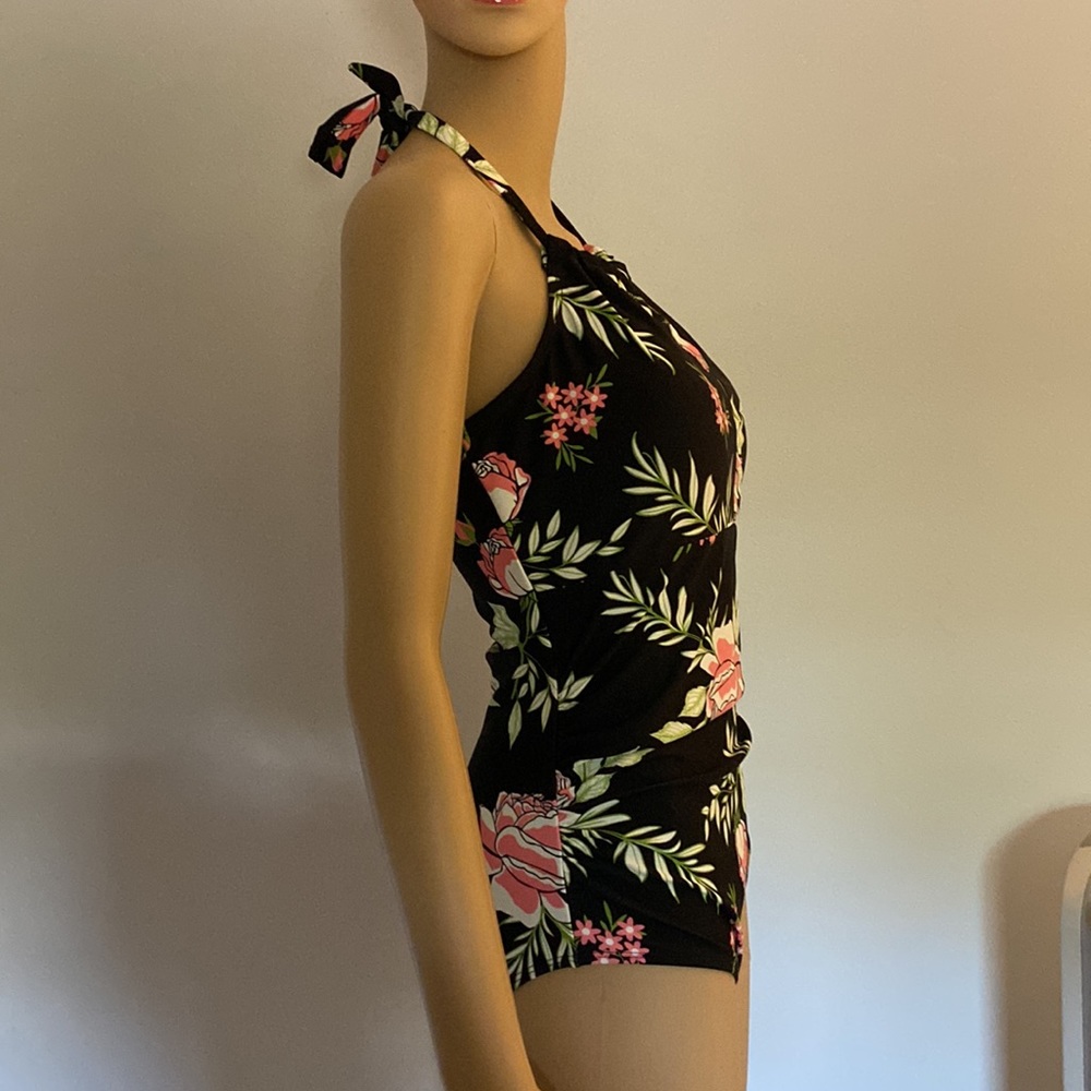NWT sz M(8-10) Crane one piece swimsuit, tied in back.Black with rose print! - Picture 3 of 8